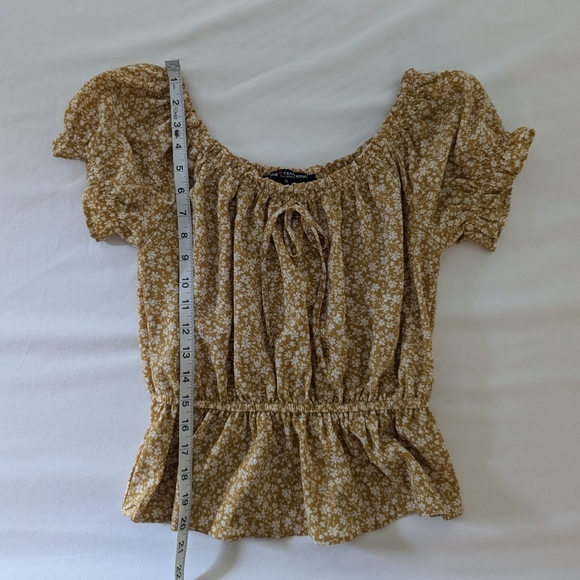 ONE CLOTHING | ochre ruched floral top - Picture 3 of 5